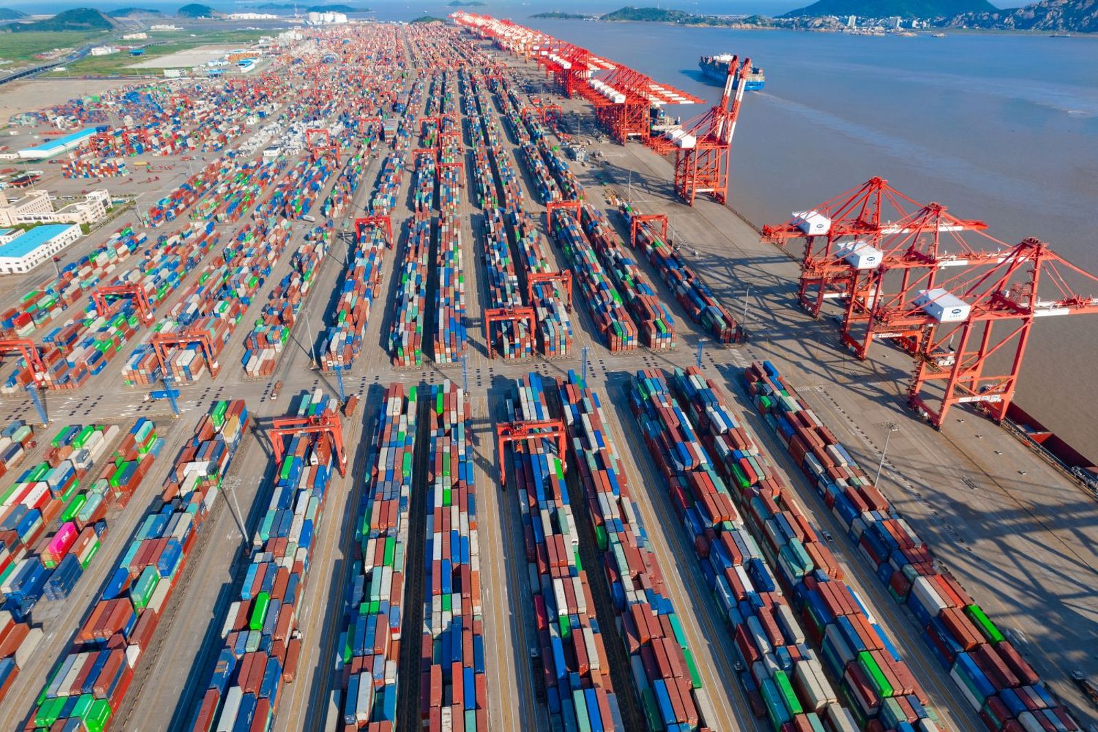 Container lines warn of congestion threat when Asia imports rebound
