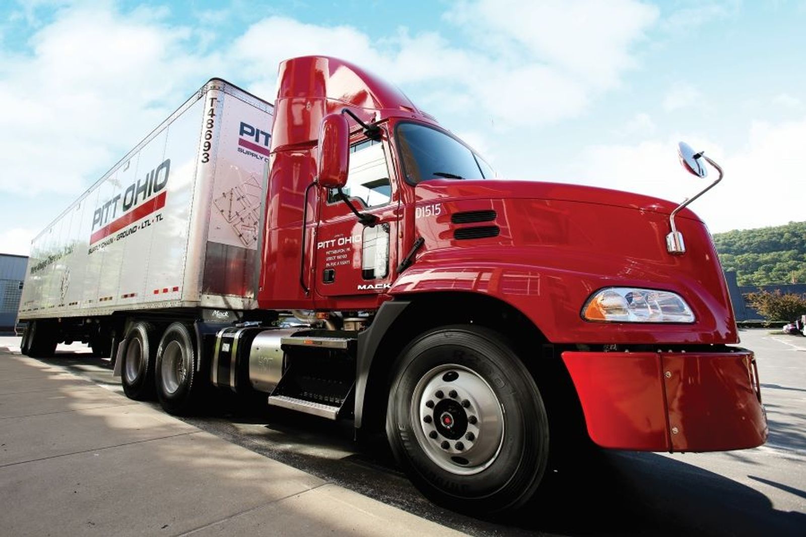 LTL trucker Pitt Ohio opens marine terminal near Norfolk port