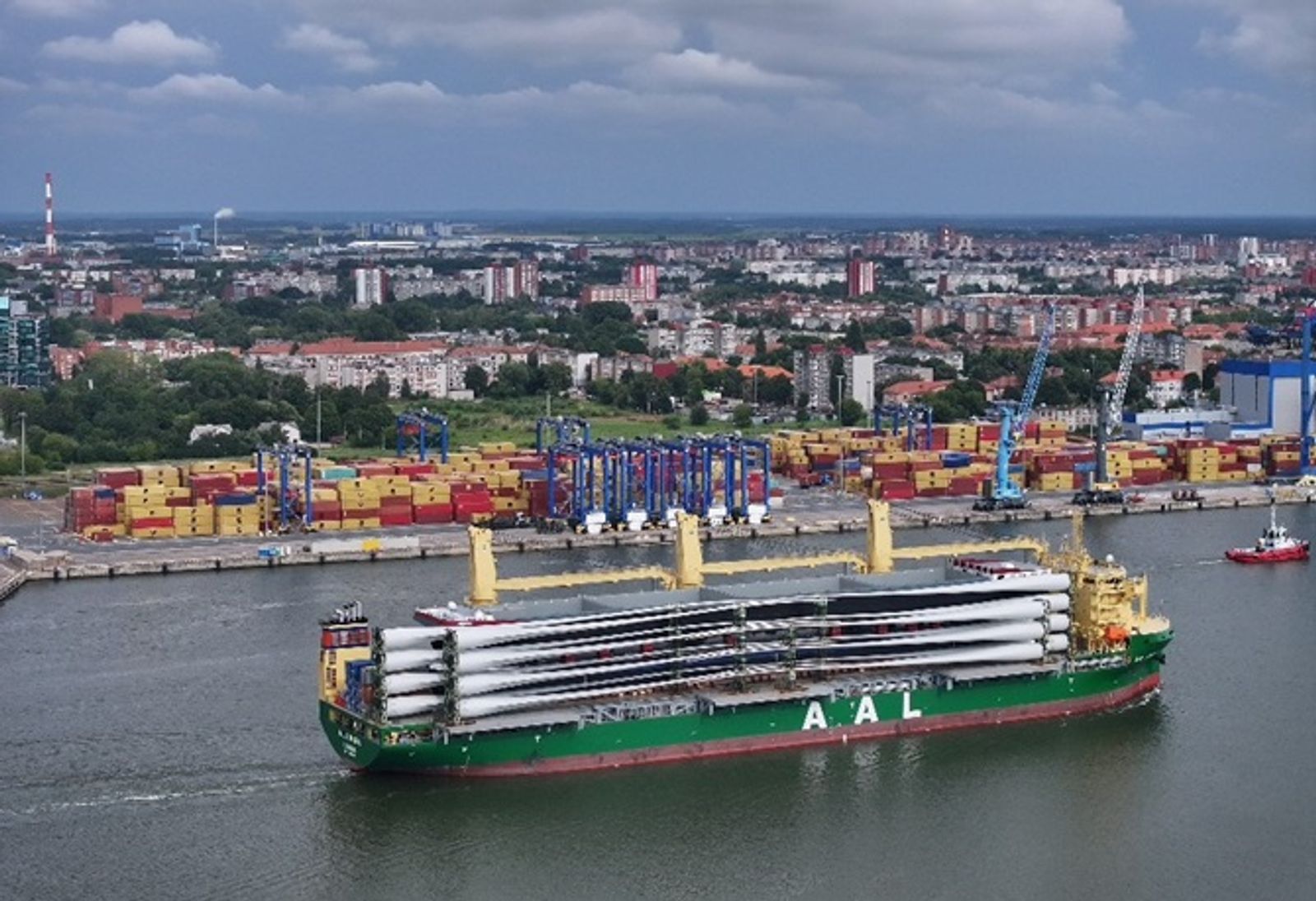 Crew availability ‘biggest threat’ to multipurpose ship sector