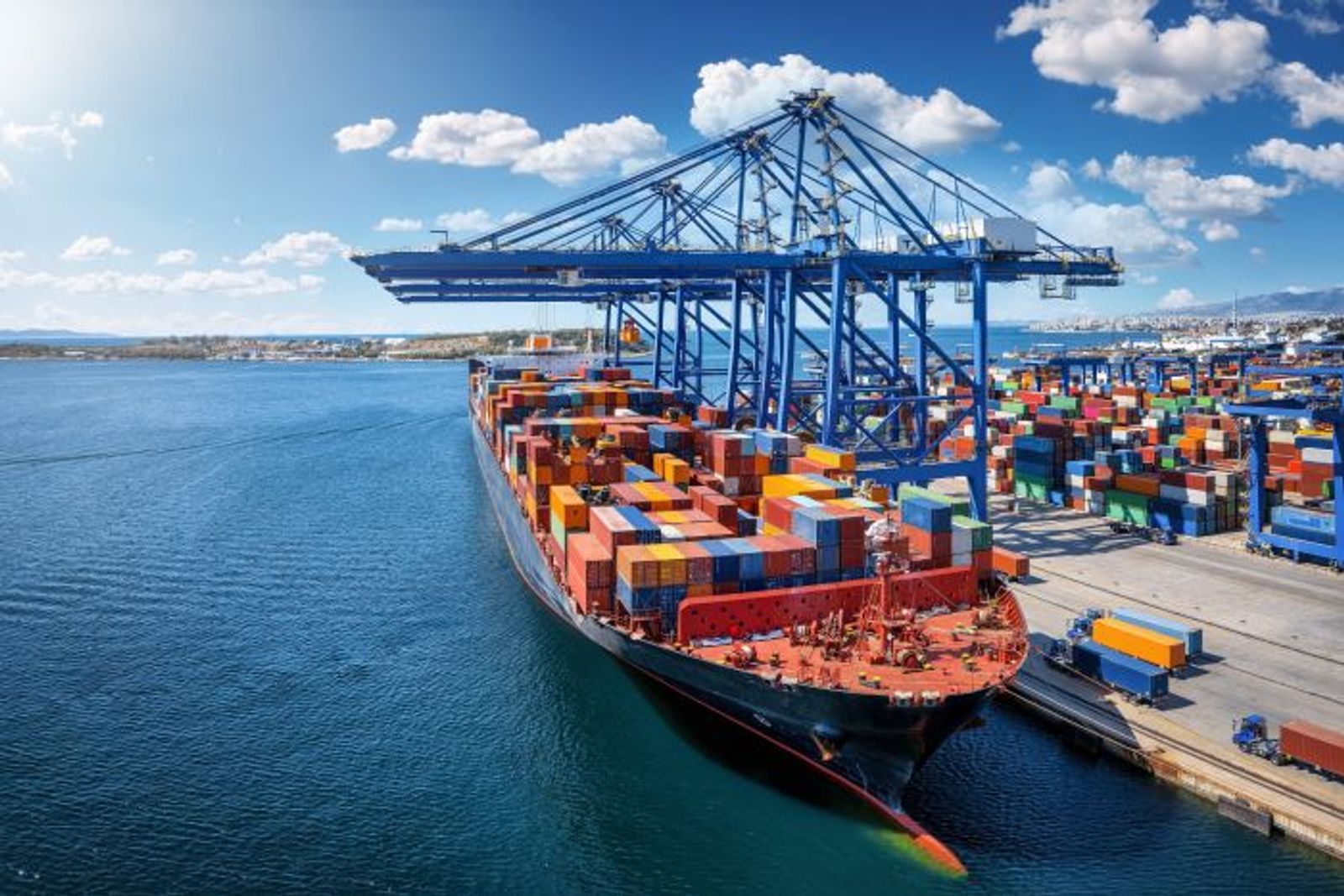  Global uncertainty to erode ocean carrier profits in 2025