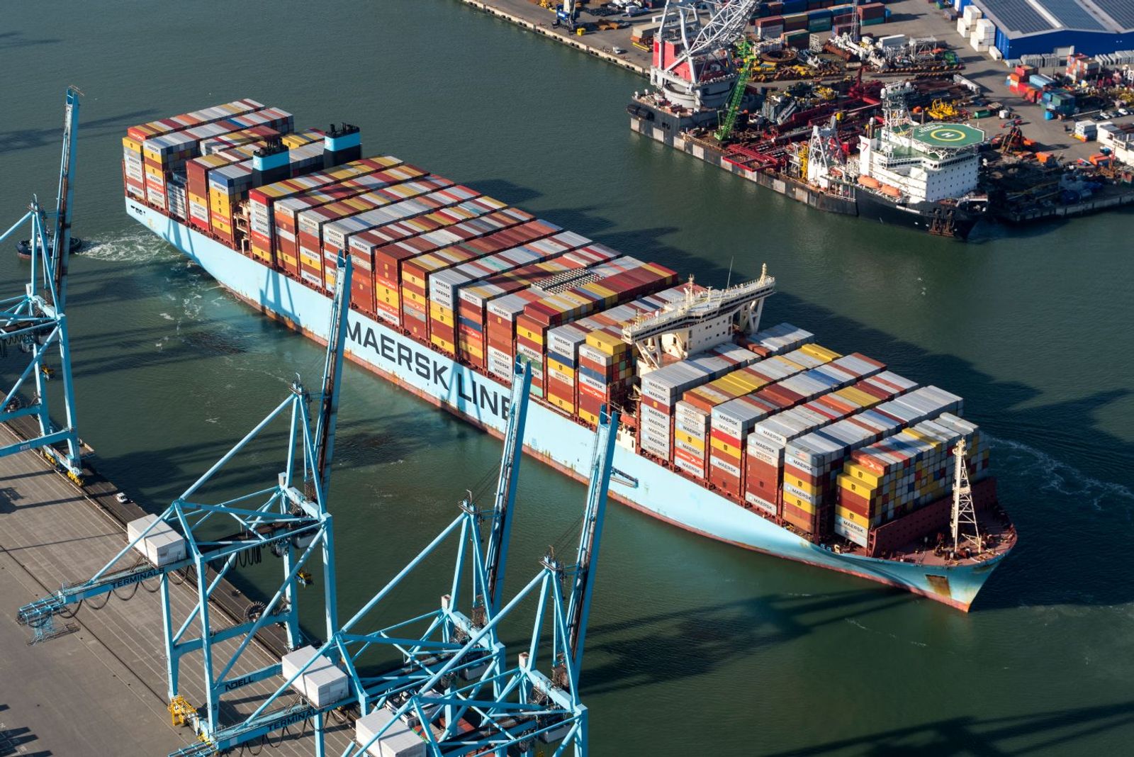 Asia-Europe ocean rates spike on congestion, capacity shift