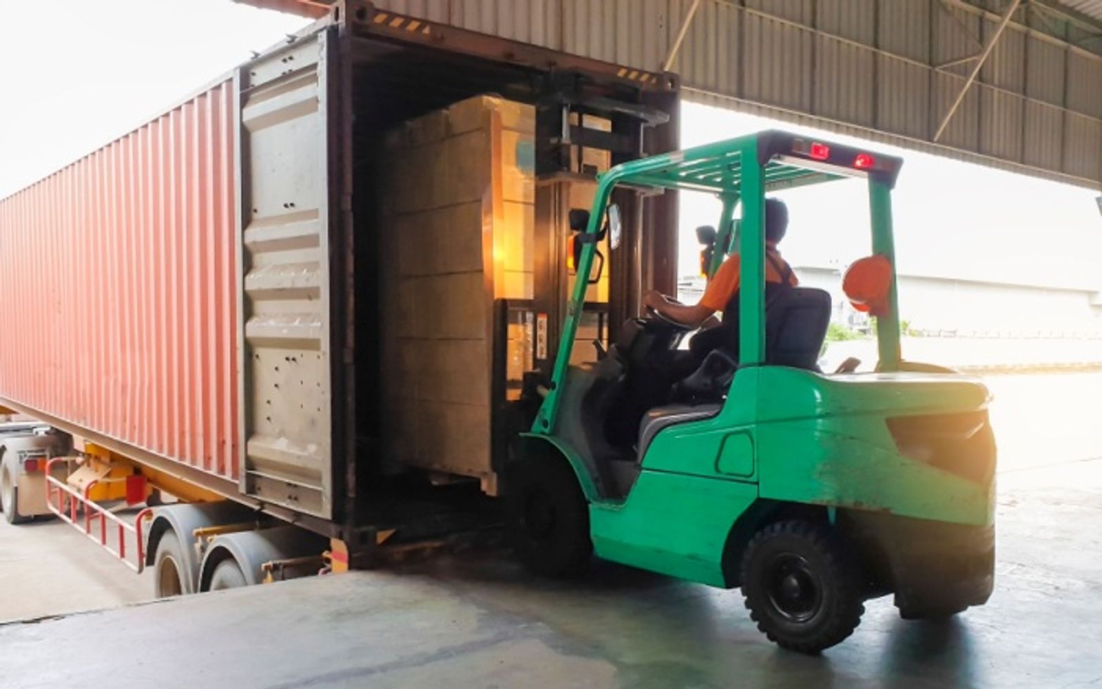 Targeted takeovers drive M&A activity among smaller global forwarders