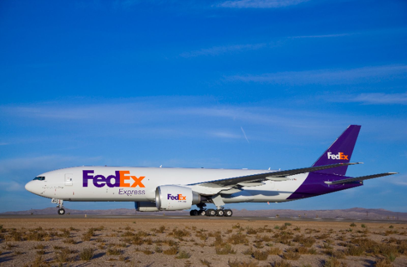 Fred Smith, FedEx founder and visionary, dead at 80