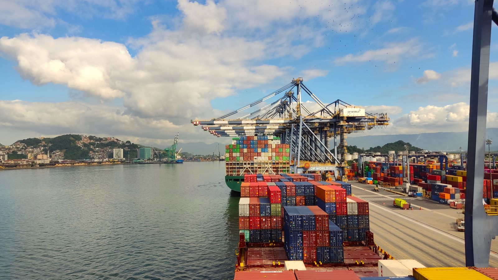 Container capacity from Asia to east coast of South America loosens significantly
