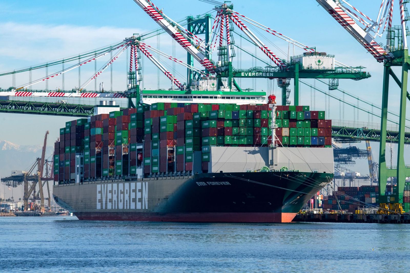 Taiwan's ‘Big Three’ carriers see falling Q2 revenues as demand slump begins
