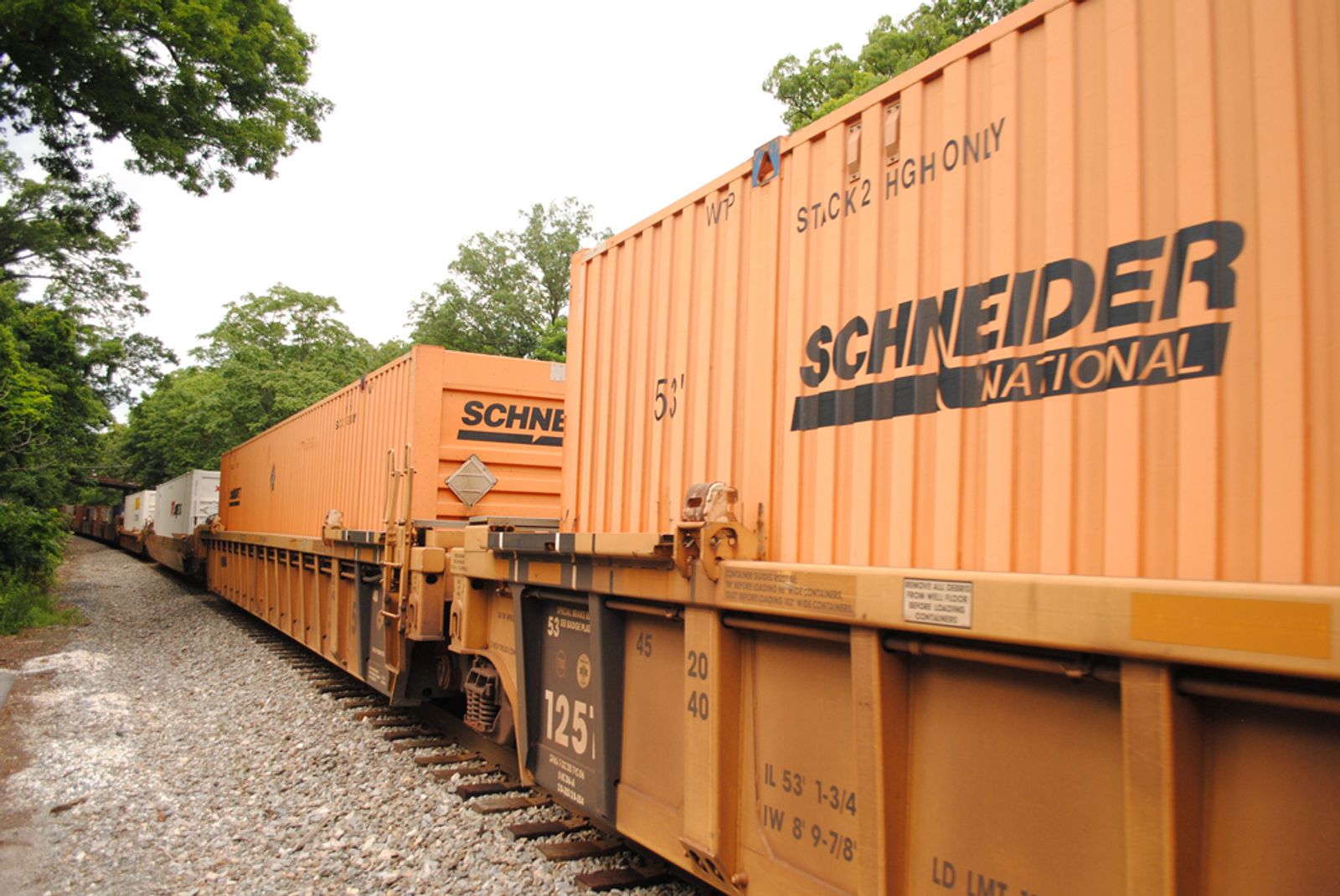 Schneider says MMX service delivering four-day Mexico-Chicago transit time