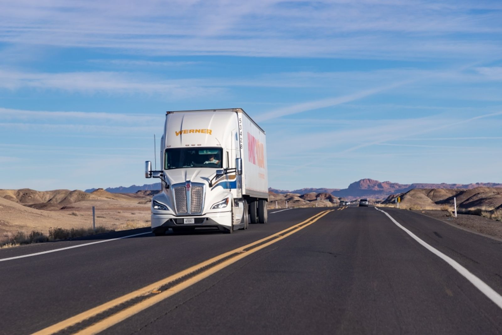 Truckload capacity index turns upward as carriers cautiously add trucks