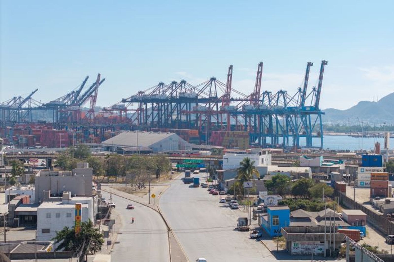 OOCL adds service to tap China-to-Mexico trade boom