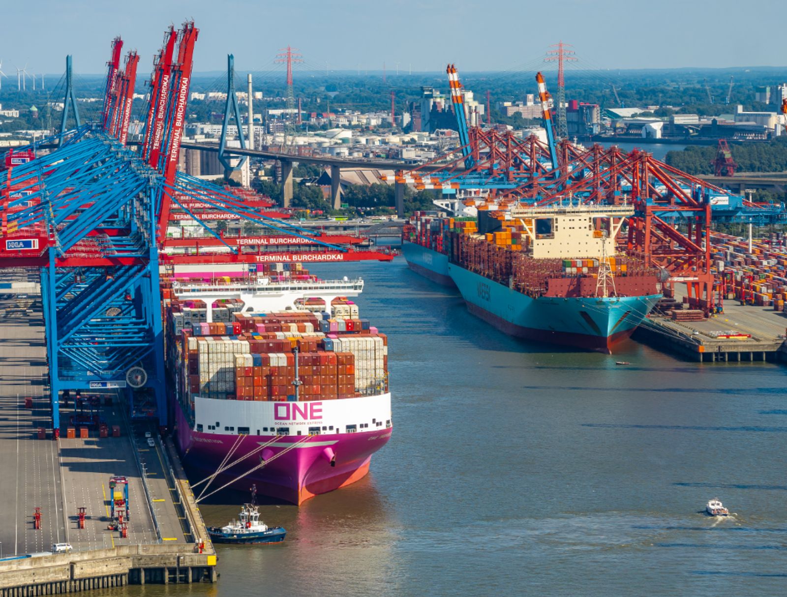 Sharp rise in Hamburg first-half volume driven by growth in Asian, Baltic trade