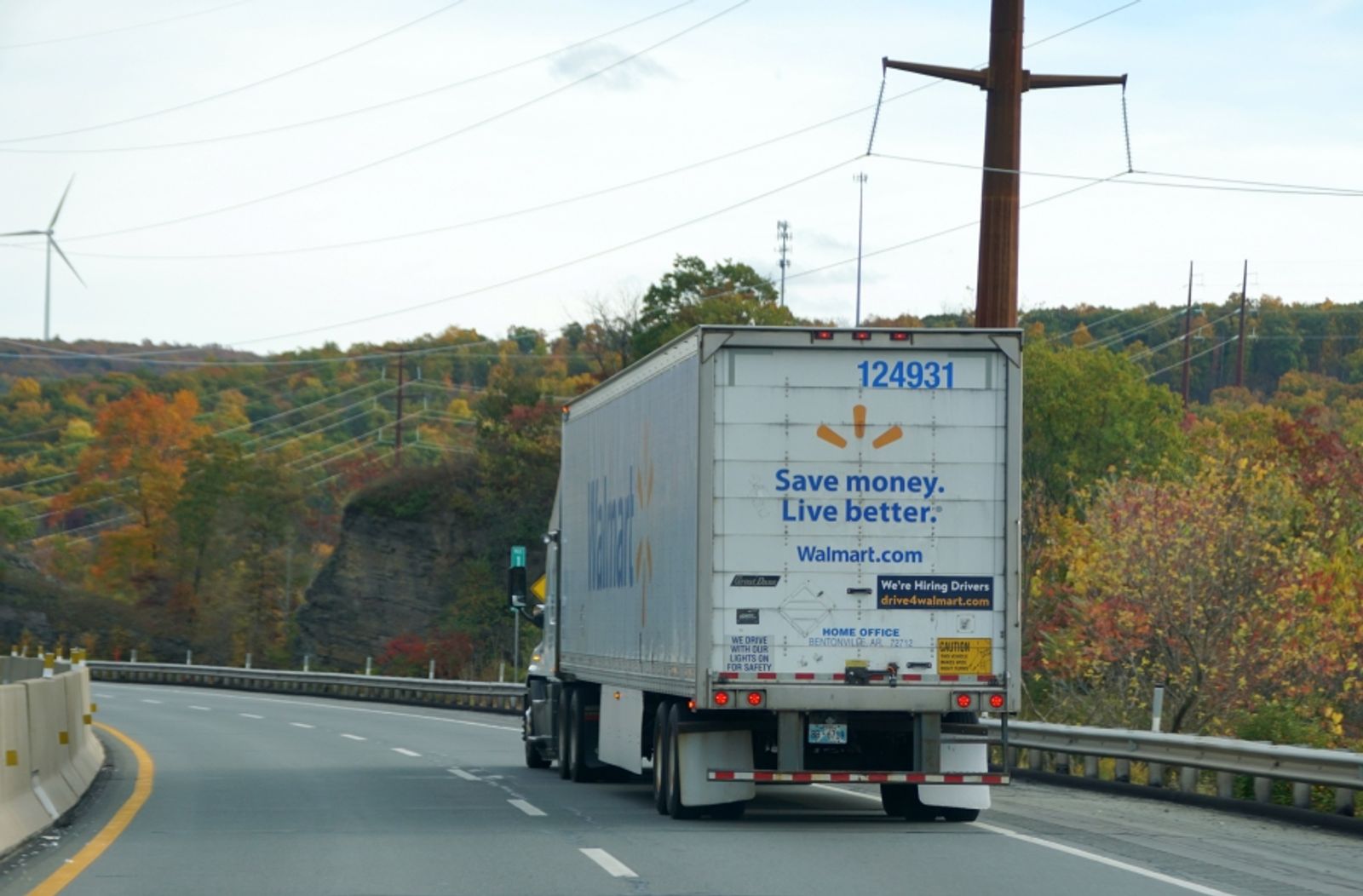 US shippers expand use of private fleets despite low truck rates