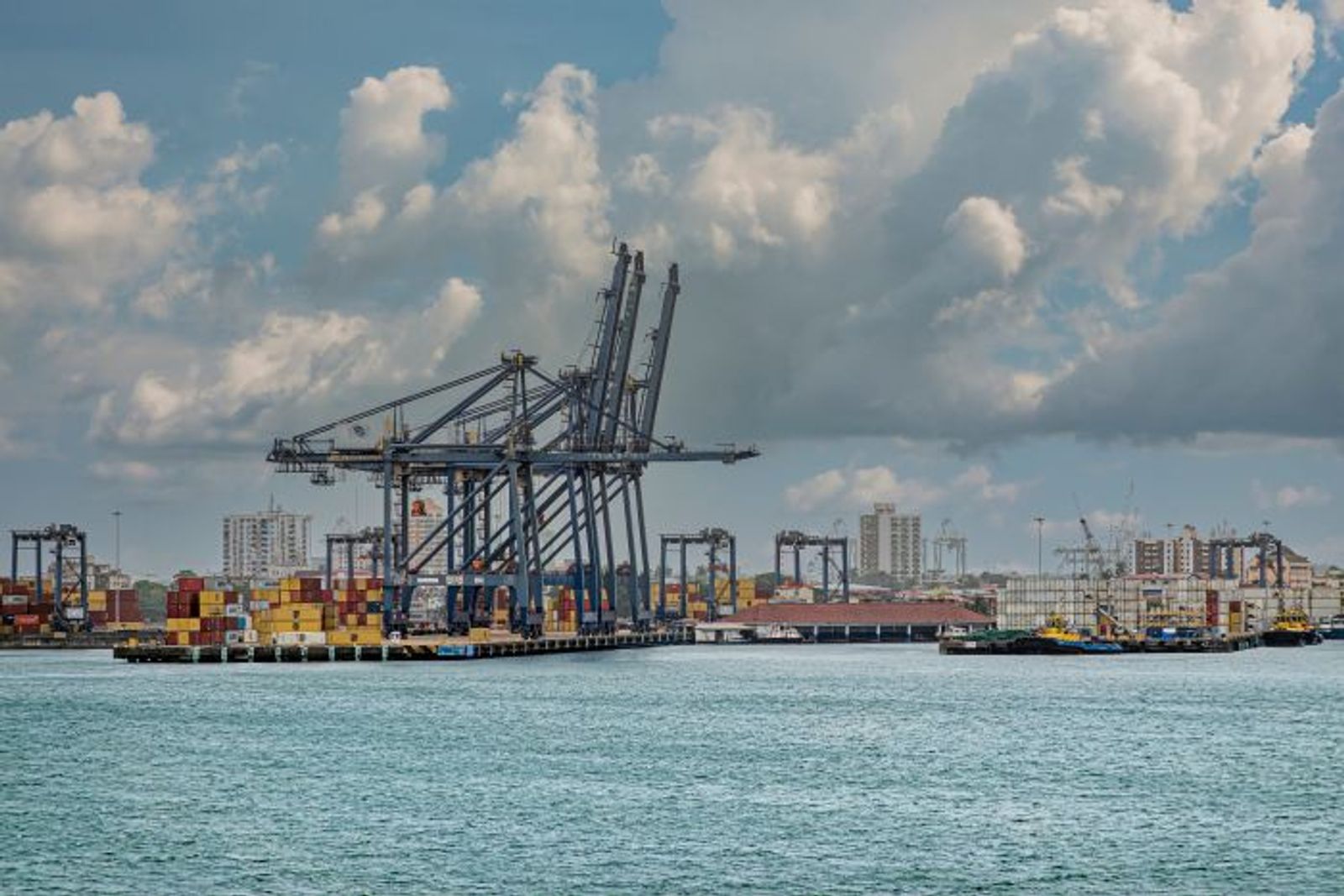 Maersk considering investment in Panama’s new terminals