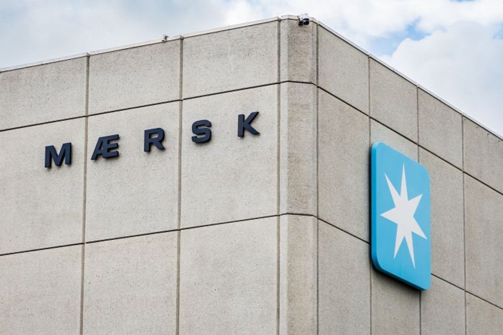 Maersk picks new CFO, reshuffles some regional chiefs