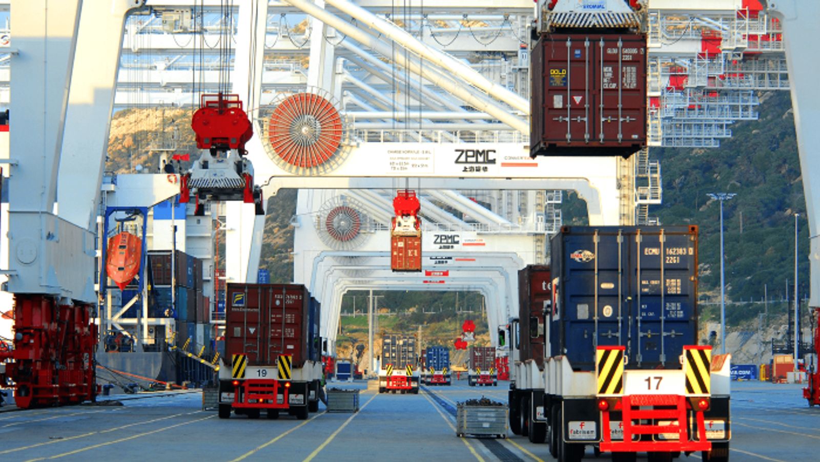 New Atlantic storm shuts West Mediterranean container hubs