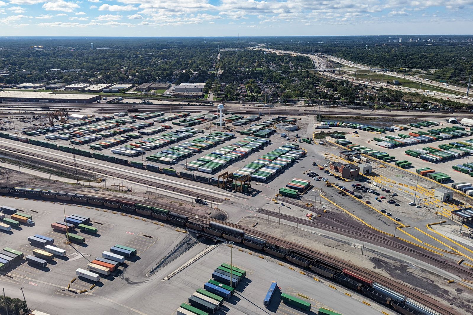 UP, J.B. Hunt voted best intermodal providers in H2 ‘25: JOC survey