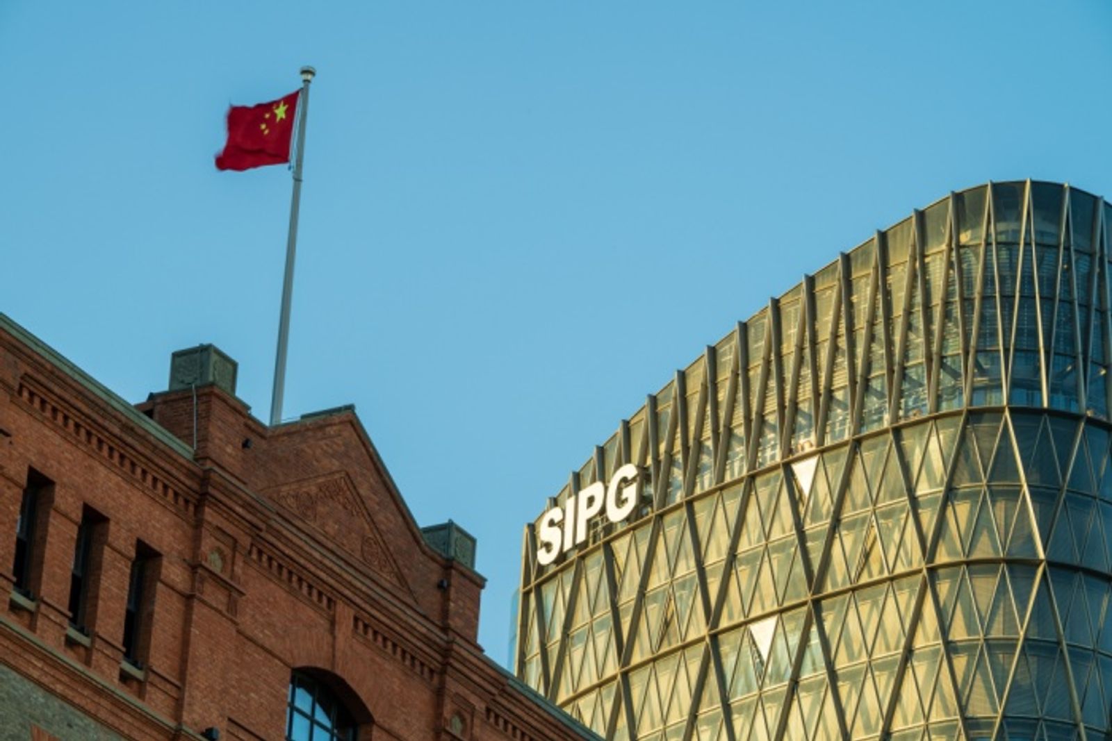 CMA CGM sets Chinese volume record with Shanghai biomethanol bunkering