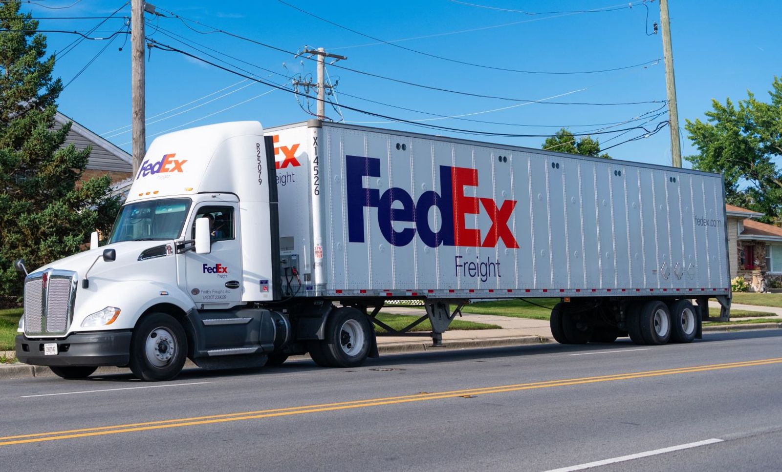 FedEx Freight plans diversification as spin-off date approaches