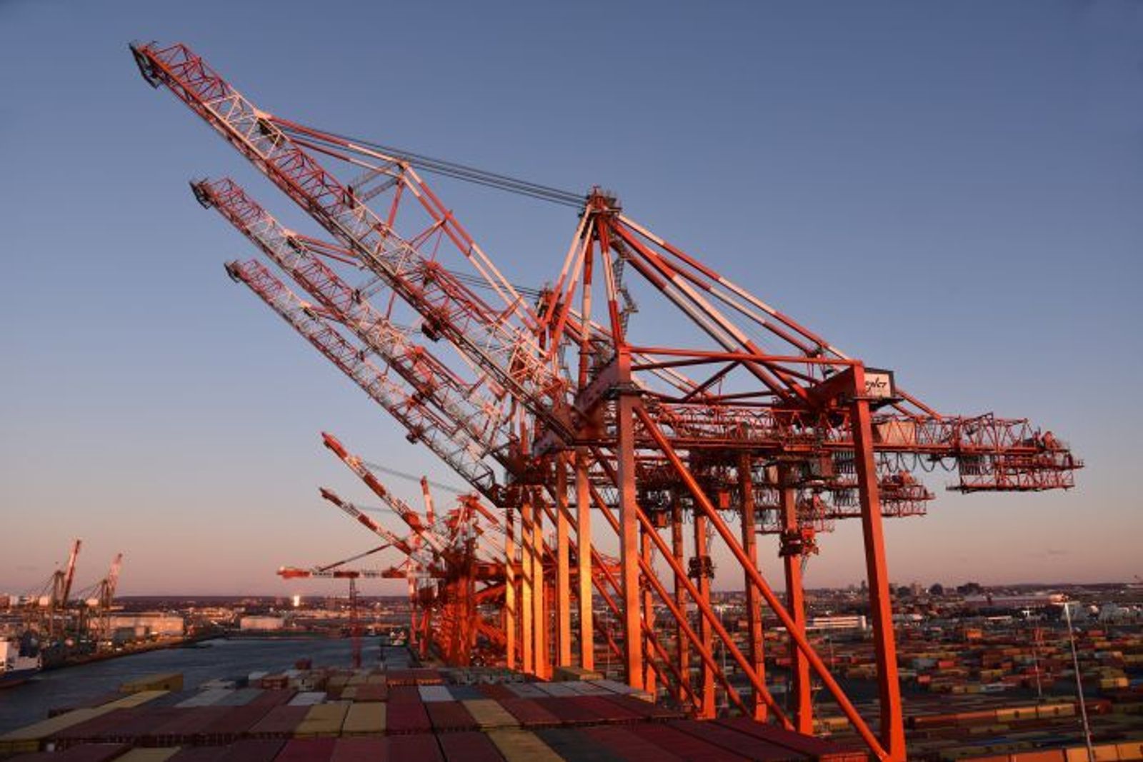 NY-NJ’s Port Newark terminal takes first steps in next big expansion