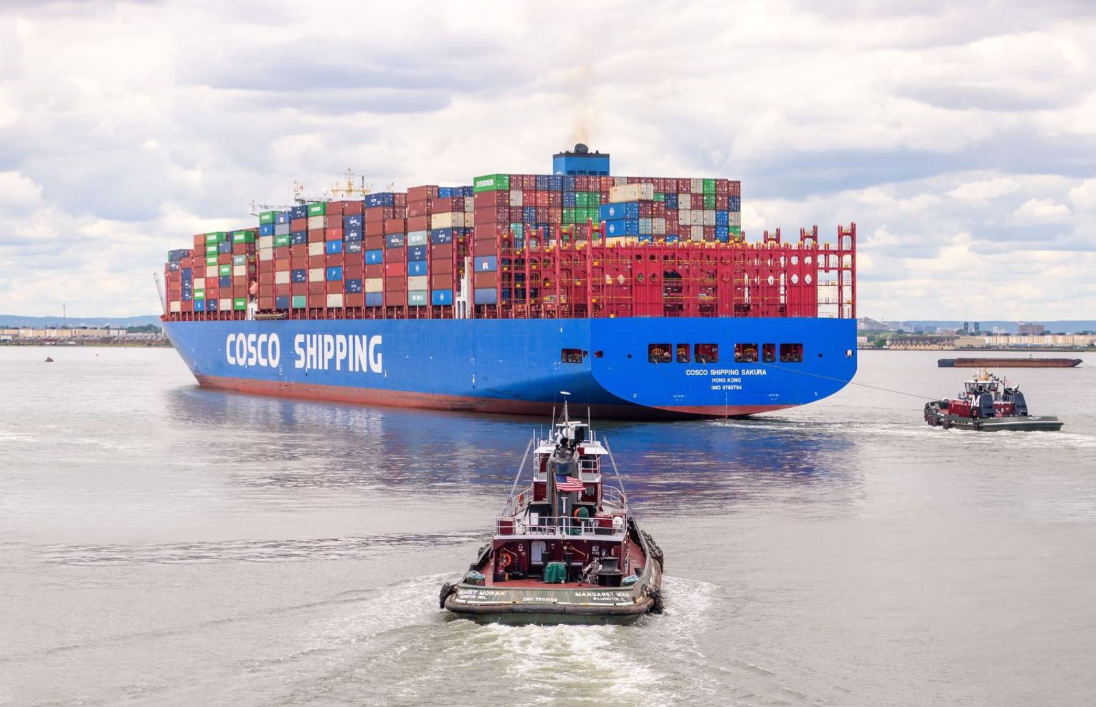 Cosco Shipping, CU Lines expand fleets with 20 new container ships