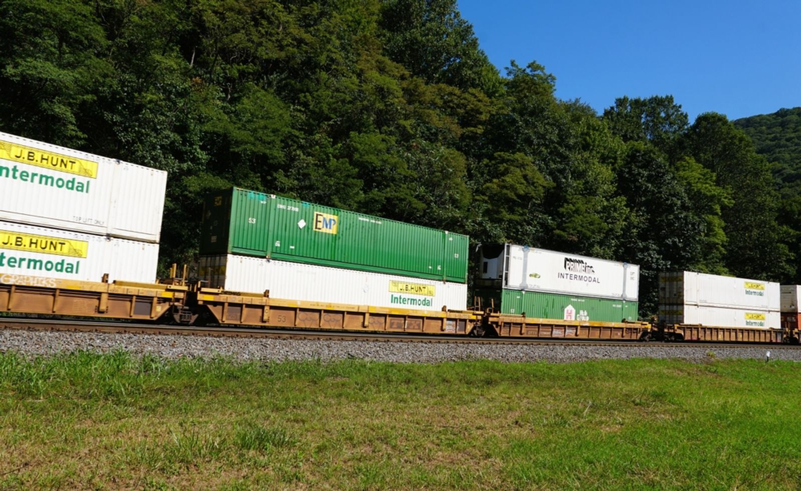 Local East Coast freight leading charge on intermodal rebound