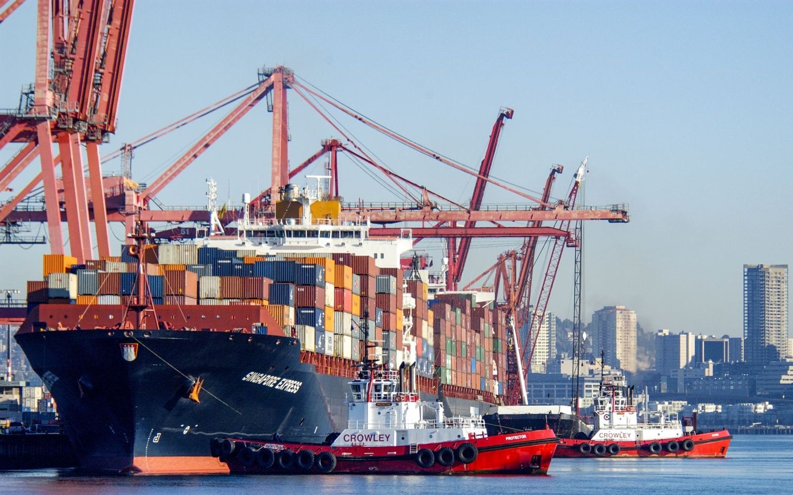 Seattle-Tacoma courts carriers, railroads through financial incentives