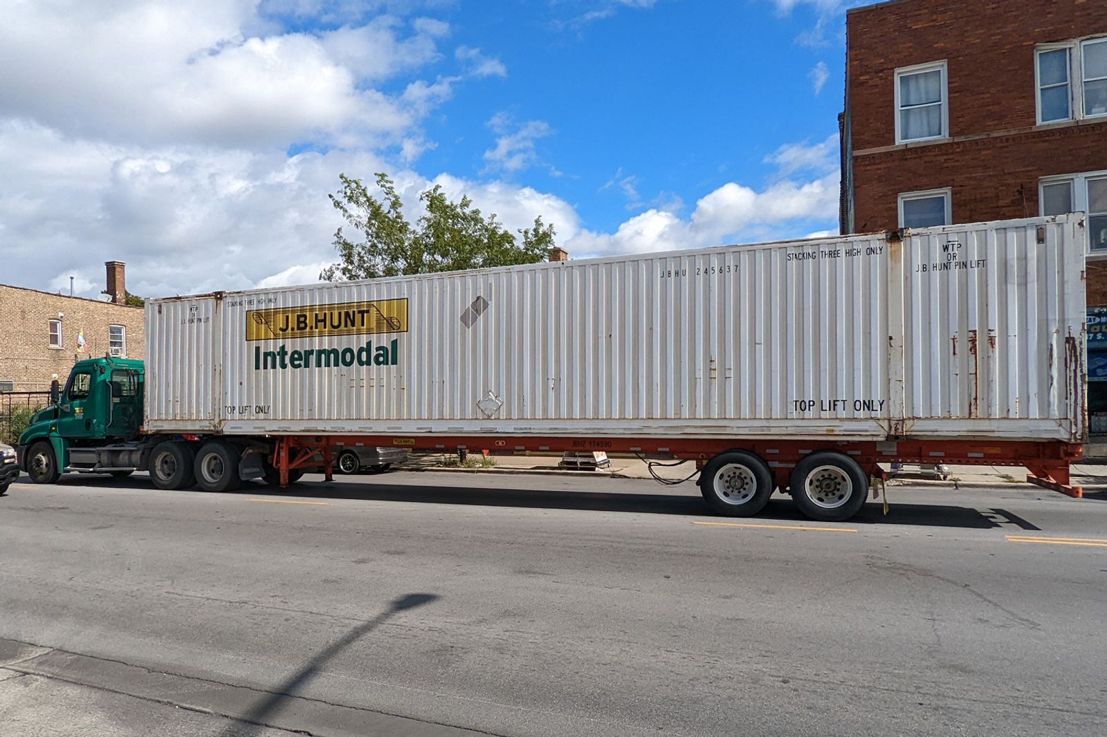 Intermodal's 'value proposition' strongest in a decade: J.B. Hunt