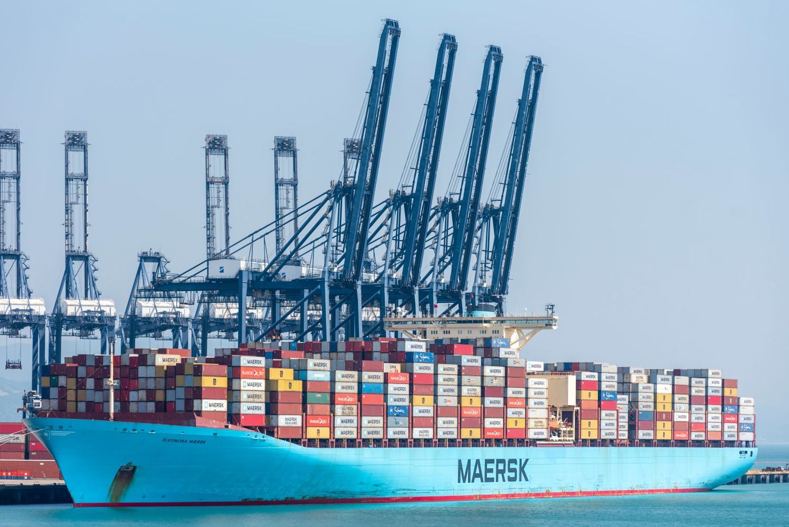 Hormuz closure drags down schedule reliability, except for top carriers