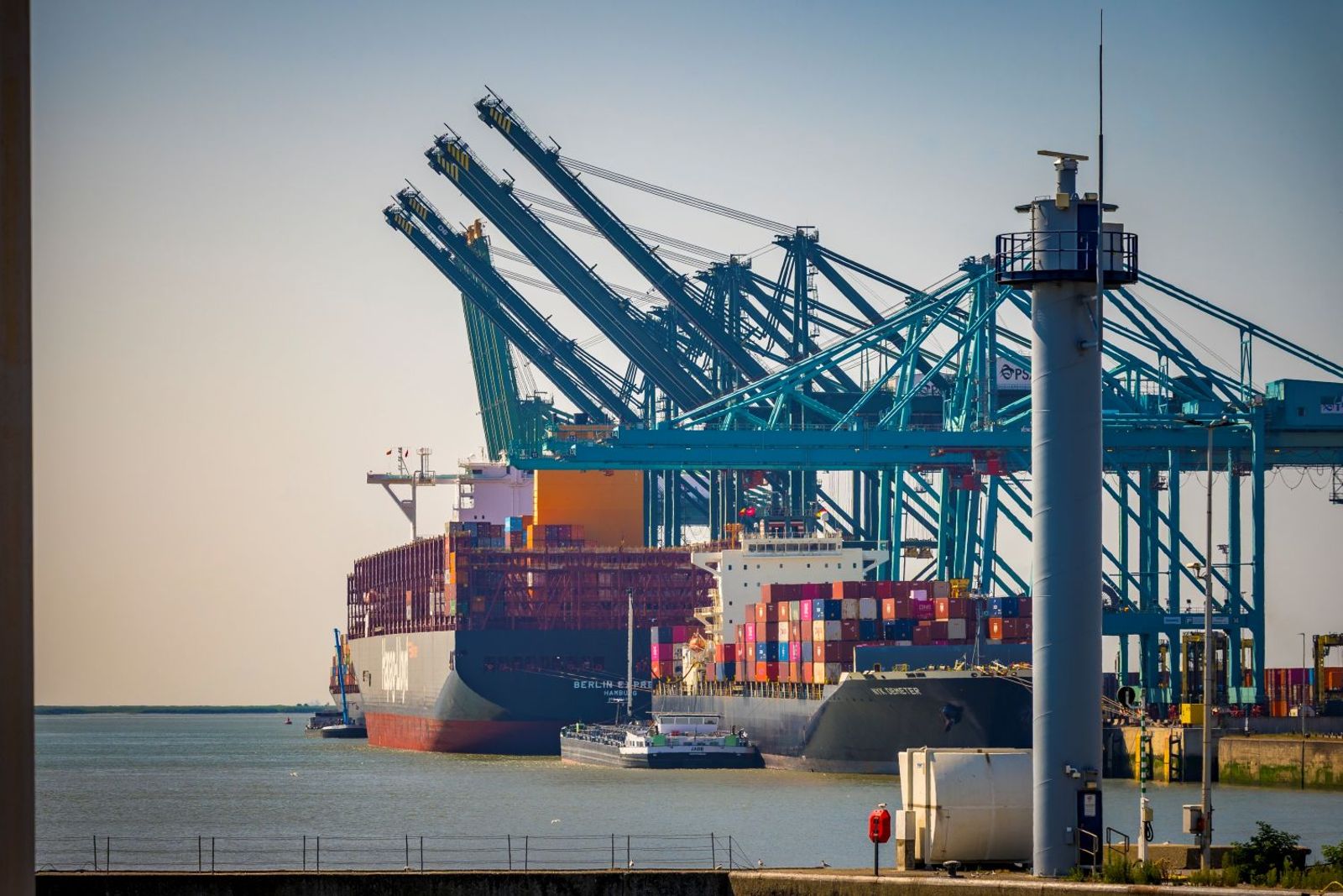 Ongoing logjams at European ports crimp breakbulk cargo moves