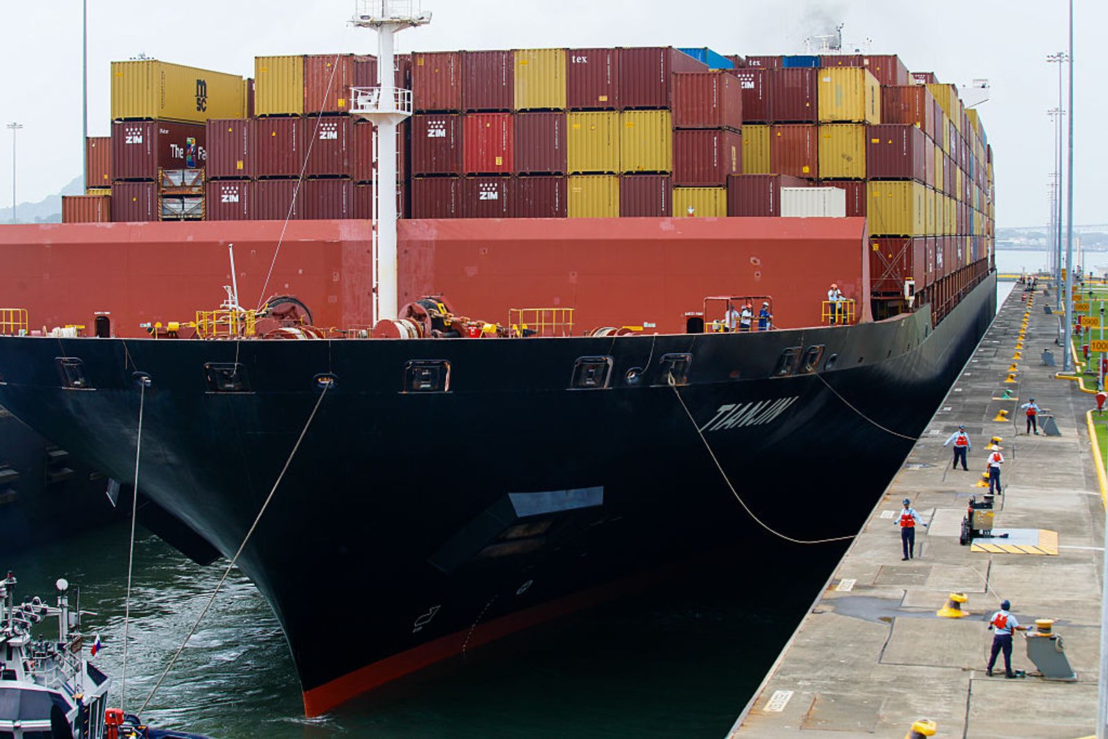 Panama Canal draft restrictions deal wildcard for US peak season