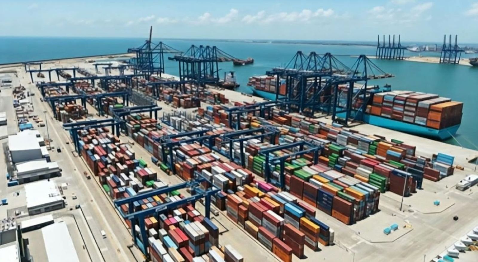 Colombo moves to boost box capacity as trade volatility lifts hub demand